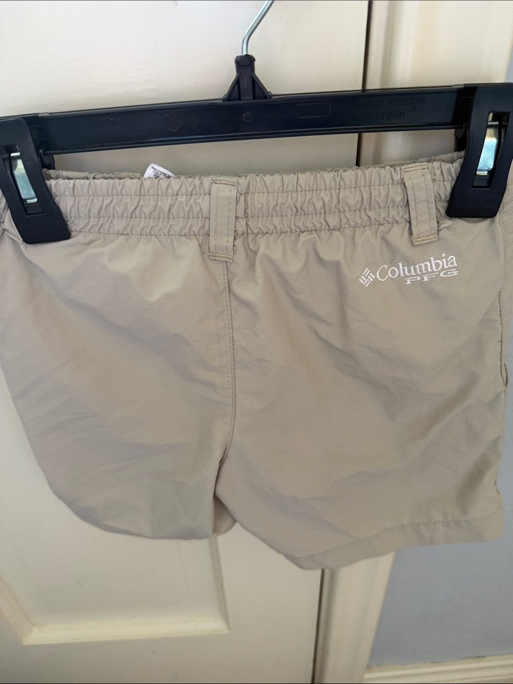 Columbia Khaki Lightweight Athletic Shorts - Picture 2 of 2